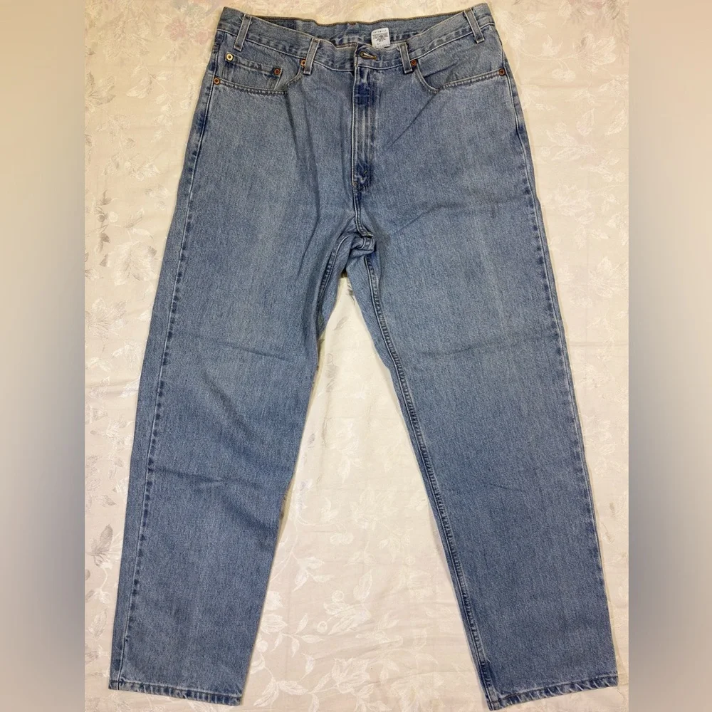 Vintage Levi’s 550 Jeans